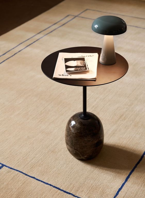 Comos Rechargeable Table Lamp