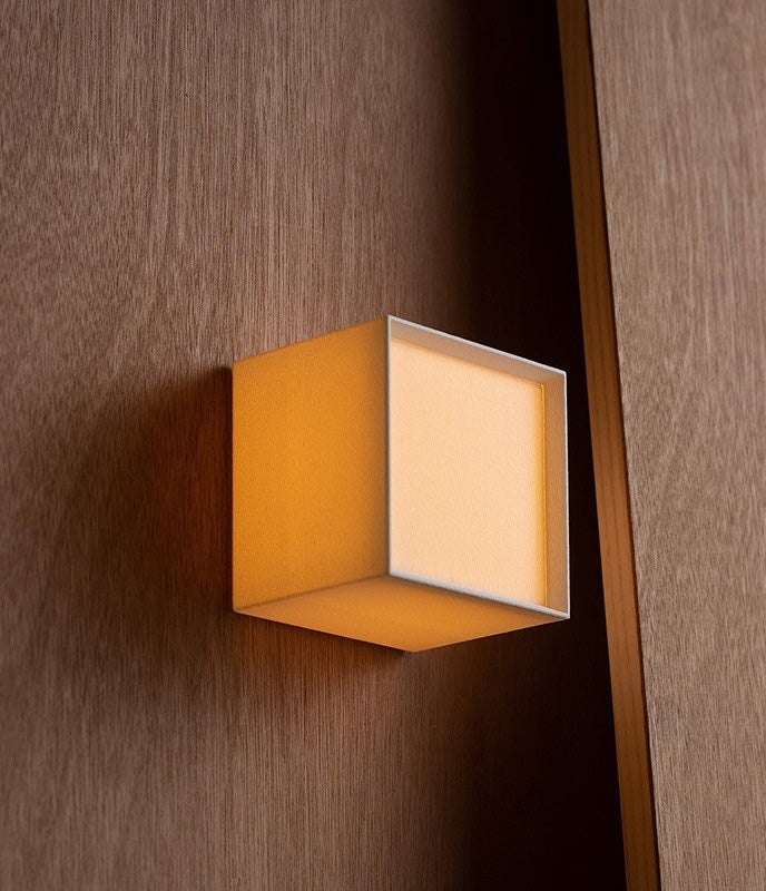FS120 Square Fabric Sconce