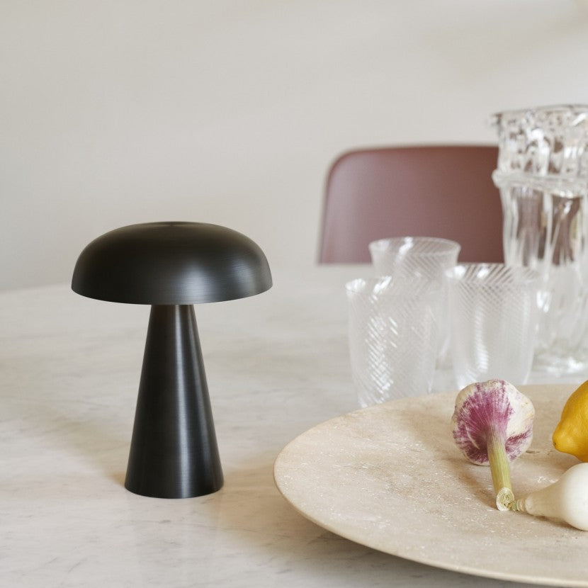 Comos Rechargeable Table Lamp