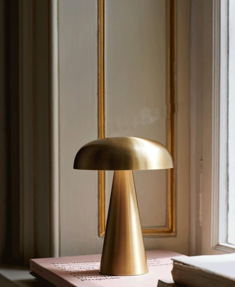 Comos Rechargeable Table Lamp