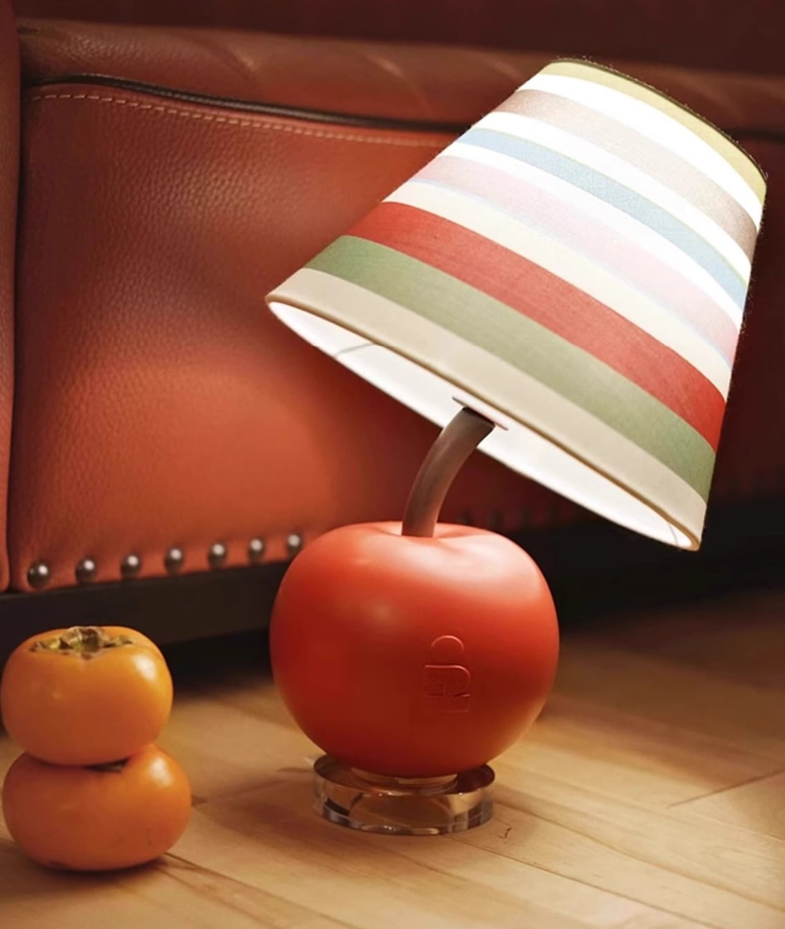 Leaning Apple Table Lamp